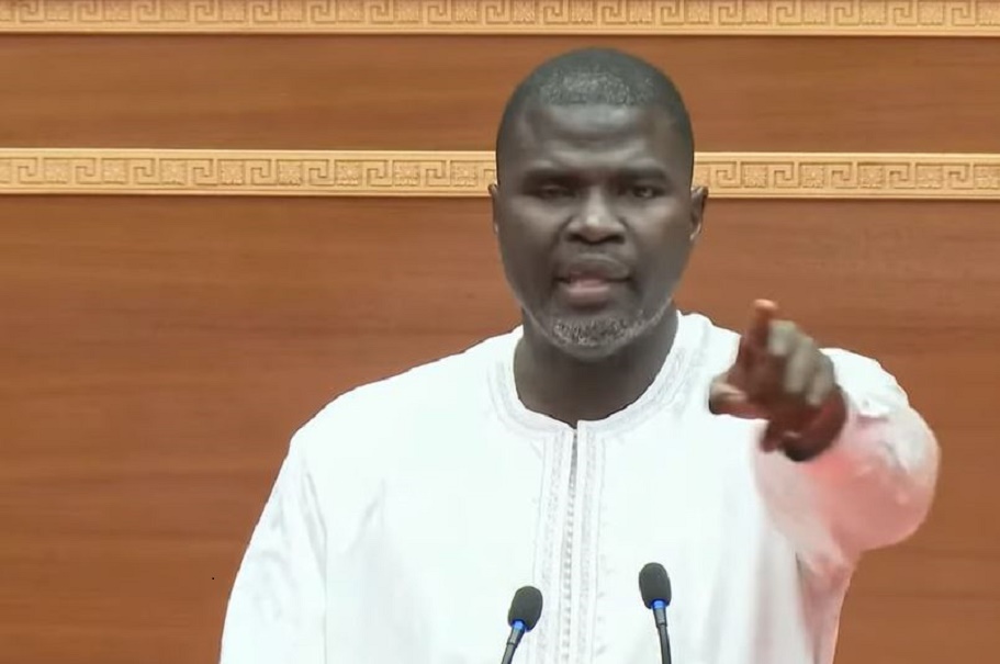 AMADOU BA NIE AVOIR MODIFIÉ LA LOI : «Il s’agit de préciser le champ d’application de la loi d’amnistie pour permettre aux juges d’avoir une jurisprudence uniforme»