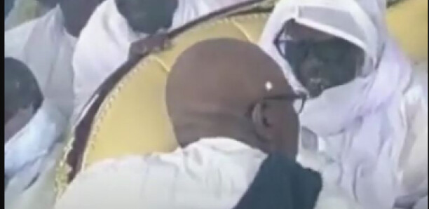 Mbackiyou Faye donne un ‘’adiya’’ de 2 milliards au Khalife Serigne Mountakha Mbacké