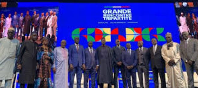 OBSOLESCENCE DU PACTE DE STABILITÉ SOCIALE DE 2014 : Un nouveau signé hier, les syndicalistes brandissent le droit de grève