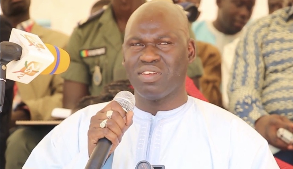 MBAYE DIONE SUR LE RECOURS CONTRE LA PROPOSITION DE LOI DE AMADOU BA : «C’est une initiative parlementaire signée par 23 députés de l’opposition dont 13 de la coalition Takku-Wallu et 10 non-inscrits» MBAYE DIONE SUR LE RECOURS CONTRE LA PROPOSITION DE LOI DE AMADOU BA : «C’est une initiative parlementaire signée par 23 députés de l’opposition dont 13 de la coalition Takku-Wallu et 10 non-inscrits»