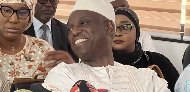 Encore interdit de sortir du territoire : Mansour Faye vilipende le régime