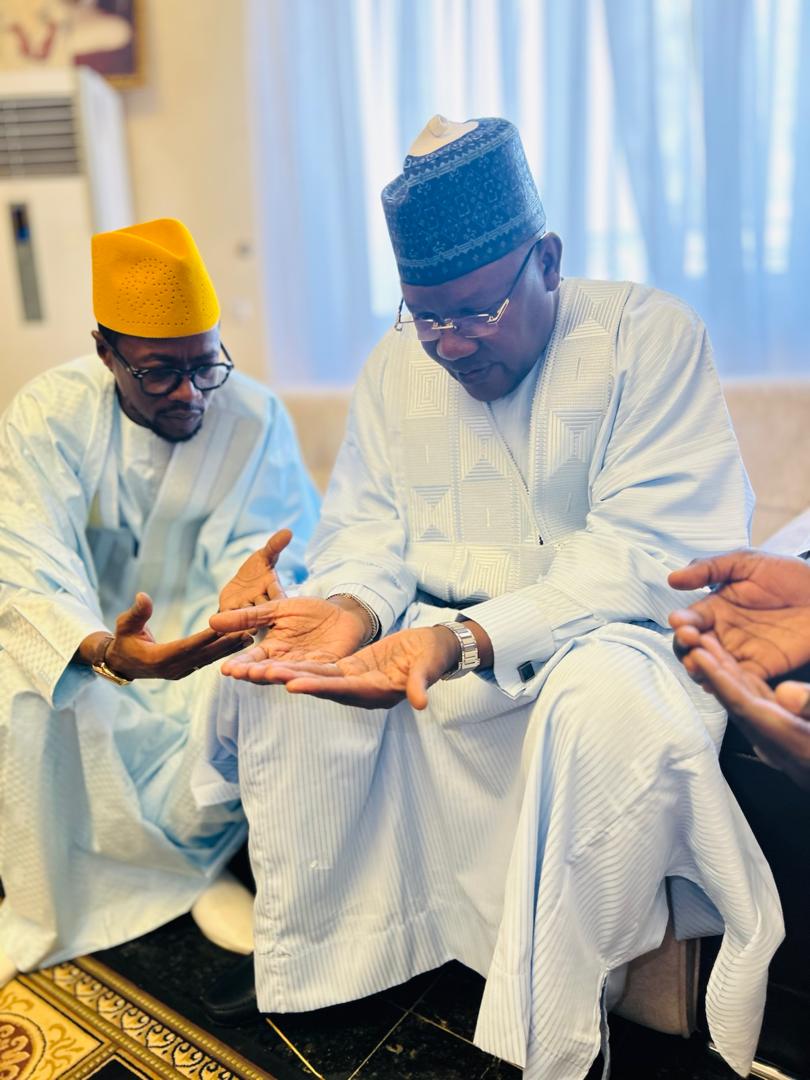 ABDOU MBOW CONDUIT LA DÉLÉGATION DE L’APR POUR LA ZIAR GÉNÉRALE À TIVAOUNE 