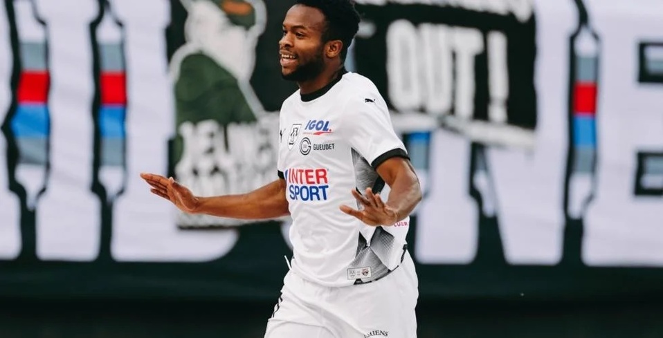 PRETE A AMIENS : Malick Mbaye s'insuffle une nouvelle vie PRETE A AMIENS : Malick Mbaye s'insuffle une nouvelle vie