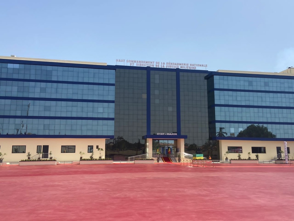 AFFAIRES DES TROIS GENDARMES EN ALTERCATION À SAINT-LOUIS AVEC DES AUTOMOBILISTES ÉTRANGERS : Le Haut-Commandement promet des sanctions et des mesures sans délais AFFAIRES DES TROIS GENDARMES EN ALTERCATION À SAINT-LOUIS AVEC DES AUTOMOBILISTES ÉTRANGERS : Le Haut-Commandement promet des sanctions et des mesures sans délais