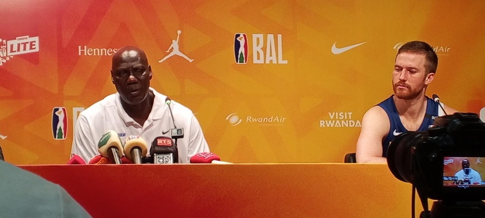 LIBASS FAYE, COACH VILLE DE DAKAR : « Se remette en cause et replonger dans le tournoi » LIBASS FAYE, COACH VILLE DE DAKAR : « Se remette en cause et replonger dans le tournoi »