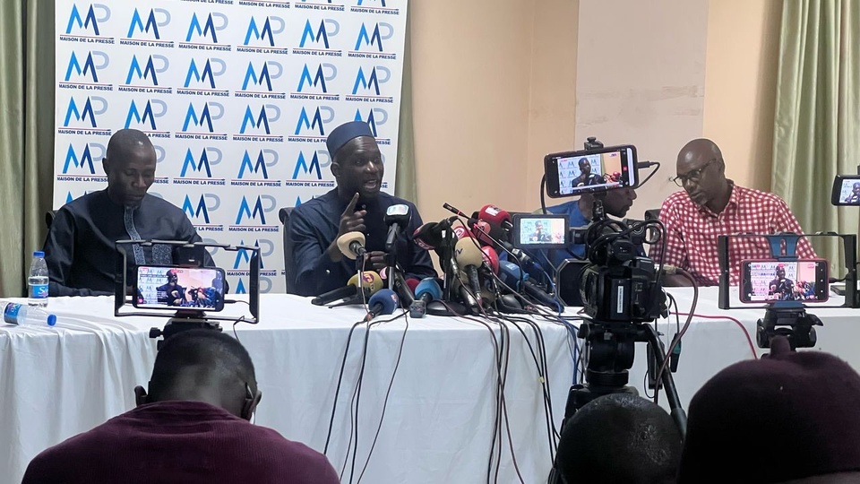 «CRIMINALISATION DE FAÇON ILLÉGALE L’ACTIVITÉ DE PRESSE» : La Cap, vent en poupe, appelle à la mobilisation pour arrêter la tentative de musellement par le ministre de la Communication «CRIMINALISATION DE FAÇON ILLÉGALE L’ACTIVITÉ DE PRESSE» : La Cap, vent en poupe, appelle à la mobilisation pour arrêter la tentative de musellement par le ministre de la Communication