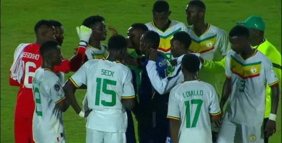 CAN U20 2025 : TENANT DU TITRE : Le Sénégal freiné d’entrée par une Centrafrique ambitieuse (1-1) CAN U20 2025 : TENANT DU TITRE : Le Sénégal freiné d’entrée par une Centrafrique ambitieuse (1-1)