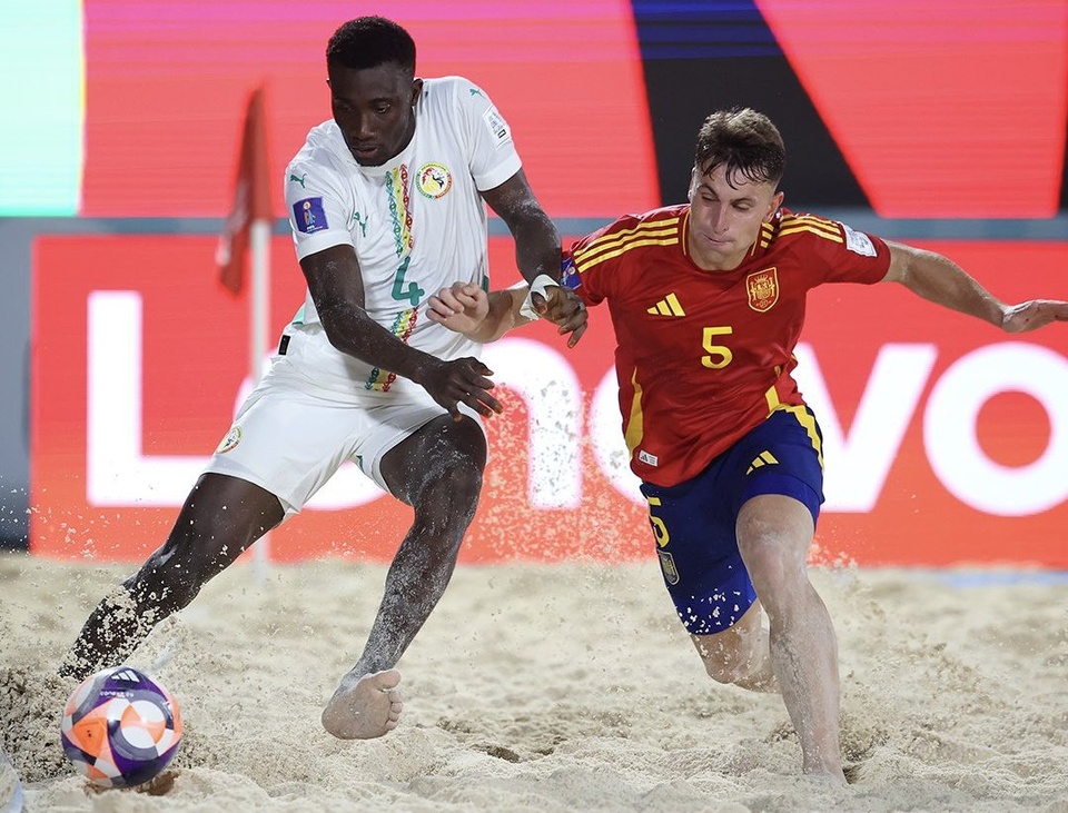 MONDIAL BEACH SOCCER 2025 : Le Sénégal lance idéalement sa campagne en battant l’Espagne (4-1) MONDIAL BEACH SOCCER 2025 : Le Sénégal lance idéalement sa campagne en battant l’Espagne (4-1)