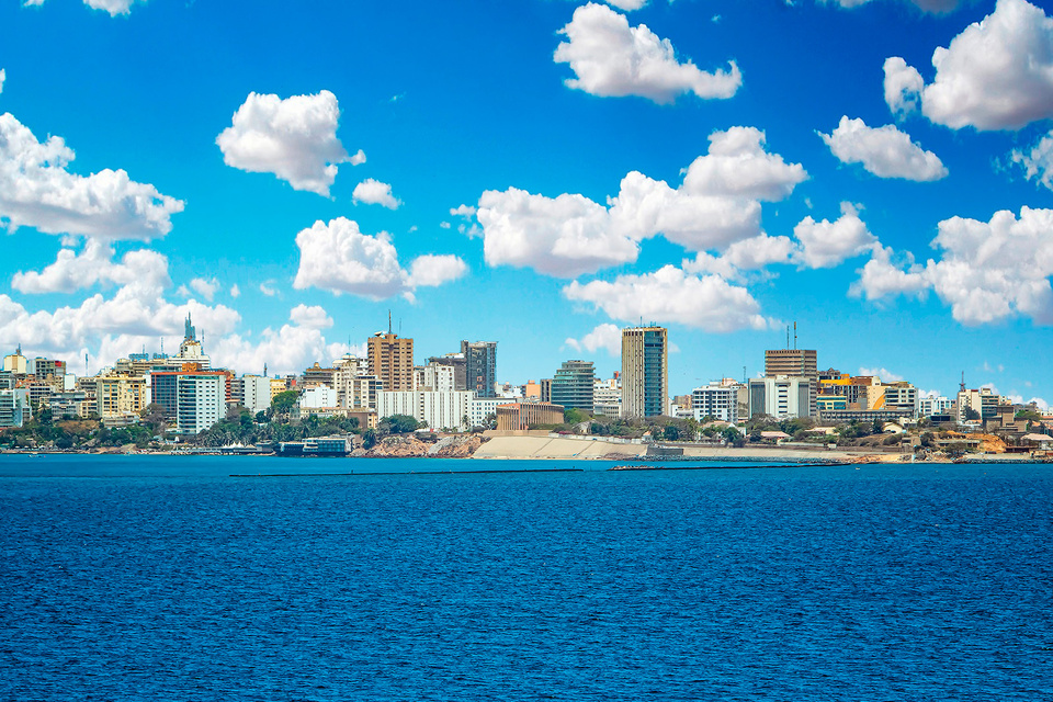 Les investisseurs ivoiriens à la rescousse de la dette sénégalaise Les investisseurs ivoiriens à la rescousse de la dette sénégalaise