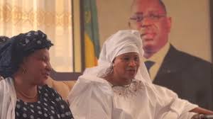 Aïssata Tall Sall et ses collègues députés de Takku-Wallu chez Farba Ngom