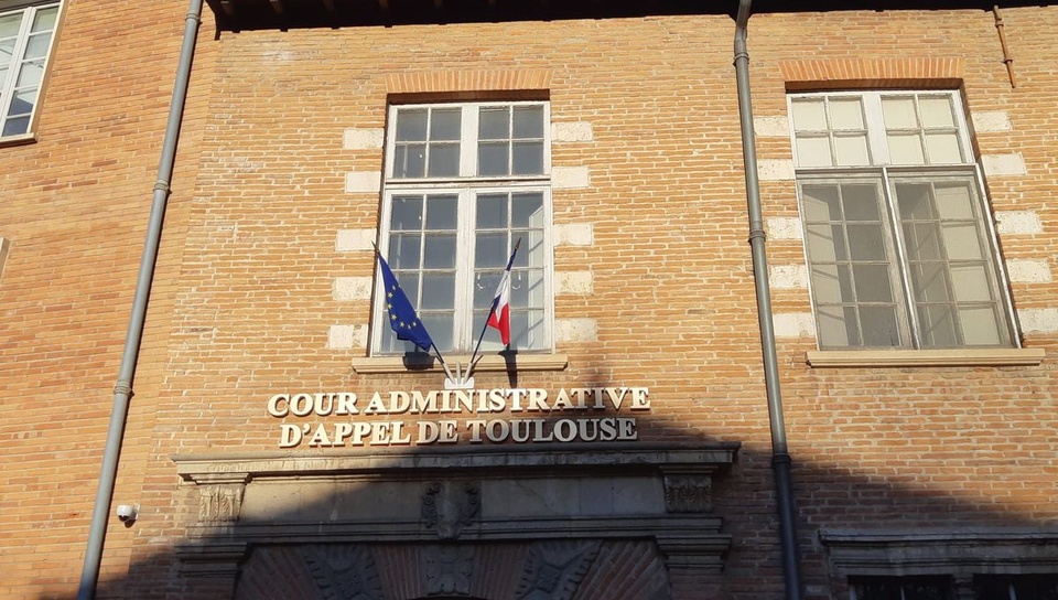 TITRE DE SEJOUR : La France renvoie une étudiante mère sénégalaise TITRE DE SEJOUR : La France renvoie une étudiante mère sénégalaise