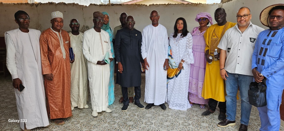 ENTENTE POLITIQUE : L’Afp et Le Pit s’engagent pour une résistance politique intransigeante (…) fondée sur la confrontation d’idées et non sur la violence ENTENTE POLITIQUE : L’Afp et Le Pit s’engagent pour une résistance politique intransigeante (…) fondée sur la confrontation d’idées et non sur la violence