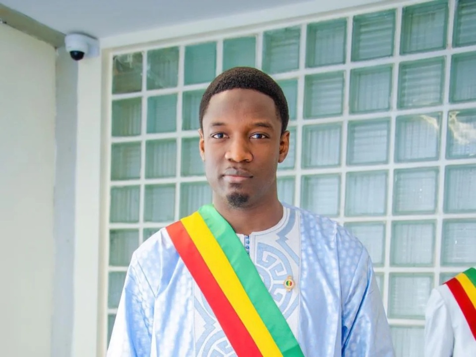 Affaire Aser : Pape Djibril Fall a saisi l'assemblée pour l'ouverture d'une commission d'enquête parlementaire Affaire Aser : Pape Djibril Fall a saisi l'assemblée pour l'ouverture d'une commission d'enquête parlementaire