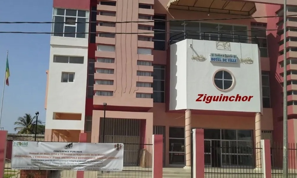 PRÉSUMÉ DÉTOURNEMENT DE 27 MILLIONS F CFA À LA MAIRIE DE ZIGUINCHOR : Le régisseur Yaya Mansaly placé en garde-à-vue PRÉSUMÉ DÉTOURNEMENT DE 27 MILLIONS F CFA À LA MAIRIE DE ZIGUINCHOR : Le régisseur Yaya Mansaly placé en garde-à-vue
