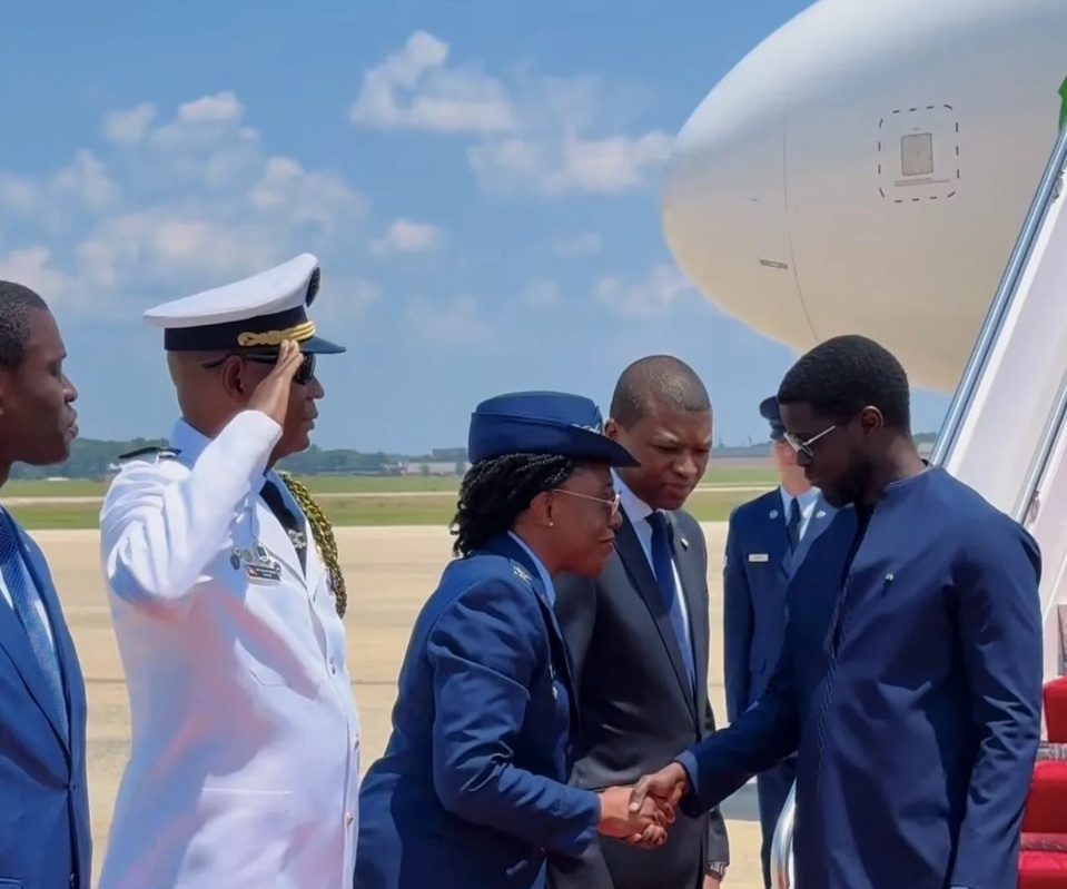 PREMIERE VISITE DU PRESIDENT DIOMAYE A WASHINGTON DC : Un mini-sommet axé sur des accords pratiques pour relancer les relations bilatérales sénégalo-américaines PREMIERE VISITE DU PRESIDENT DIOMAYE A WASHINGTON DC : Un mini-sommet axé sur des accords pratiques pour relancer les relations bilatérales sénégalo-américaines