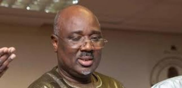 Suspension des visites de Farba Ngom et facilités pour les gardes