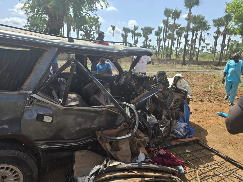 Accident sur la route nationale à hauteur de Lalane : de nombreux blessés, un mort Accident sur la route nationale à hauteur de Lalane : de nombreux blessés, un mort