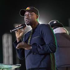 Sonko a 51 ans aujourd’hui : bon anniversaire