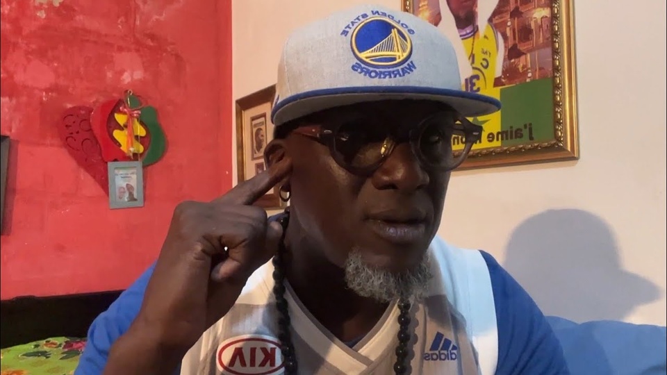 APRÈS PRÈS DE 5 MOIS EN PRISON : Assane Diouf enfin jugé hier, le procureur requiert 2 ans dont 6 mois ferme, délibéré le 7 août prochain APRÈS PRÈS DE 5 MOIS EN PRISON : Assane Diouf enfin jugé hier, le procureur requiert 2 ans dont 6 mois ferme, délibéré le 7 août prochain