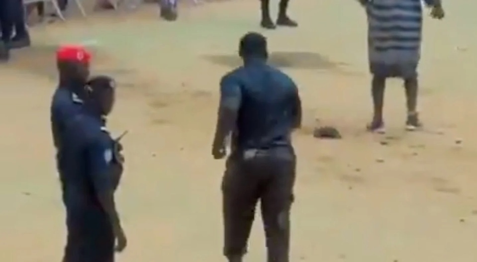 Balla Gaye blessé au genou ?