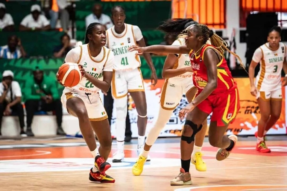 AFROBASKET 2025 : Le Sénégal chute face à l’Ouganda en attendant les barrages AFROBASKET 2025 : Le Sénégal chute face à l’Ouganda en attendant les barrages