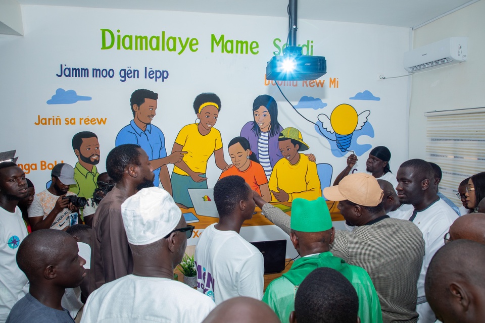 ALIOUNE DIONE À L’INAUGURATION DE L'INCUBATEUR COMMUNAL DE CAMBERENE : « Ce projet est un véritable cadre d’incubation des idées, de formation des talents locaux... » ALIOUNE DIONE À L’INAUGURATION DE L'INCUBATEUR COMMUNAL DE CAMBERENE : « Ce projet est un véritable cadre d’incubation des idées, de formation des talents locaux... »