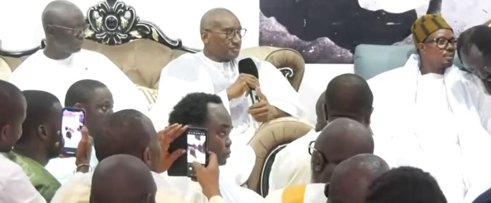 Télescopage à Touba: délégations de Macky et de Amadou Ba se croisent à deux reprises Télescopage à Touba: délégations de Macky et de Amadou Ba se croisent à deux reprises