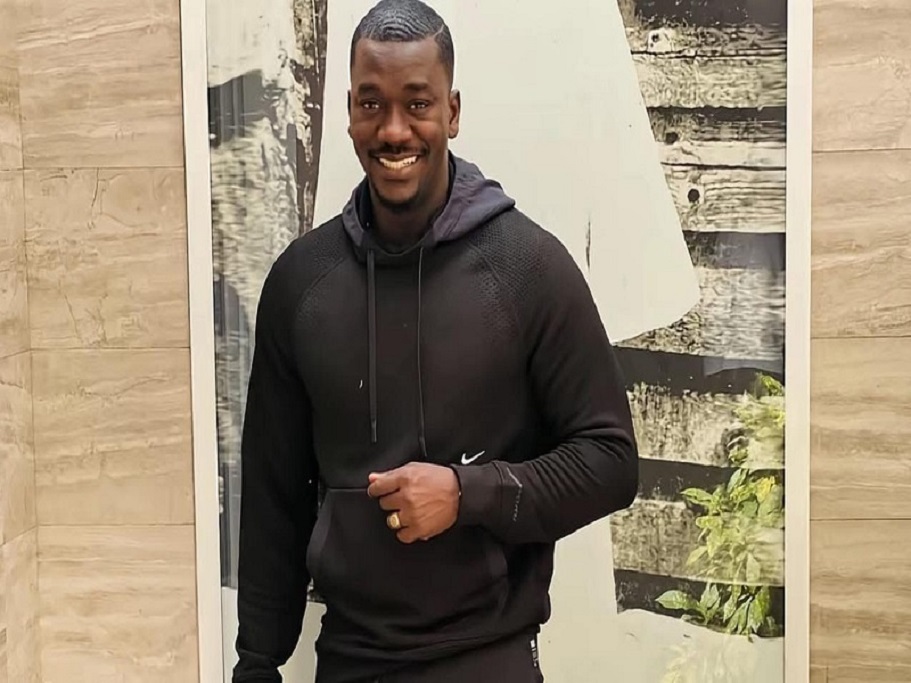 mise en danger de la vie d’autrui, défaut de permis de conduire, carte grise et d'assurance Khalil Thiam, l'acteur de la série "Babel", plaide coupable et prend 15 jours de prison ferme et une amende de 300.000 F Cfa