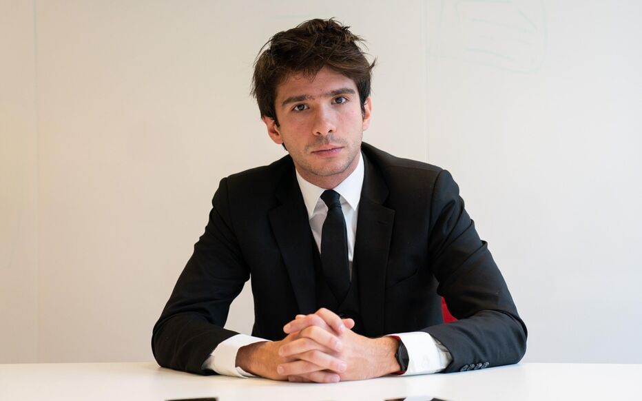 Juan Branco en rogne contre les autorités