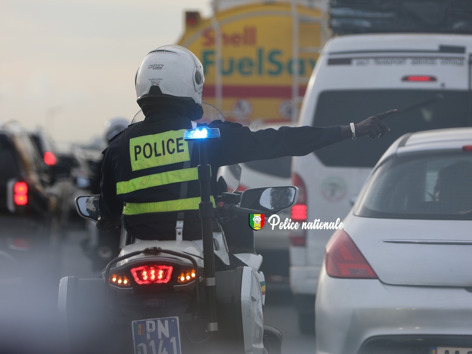 Accident du véhicule des élèves de la 49e promo de la police