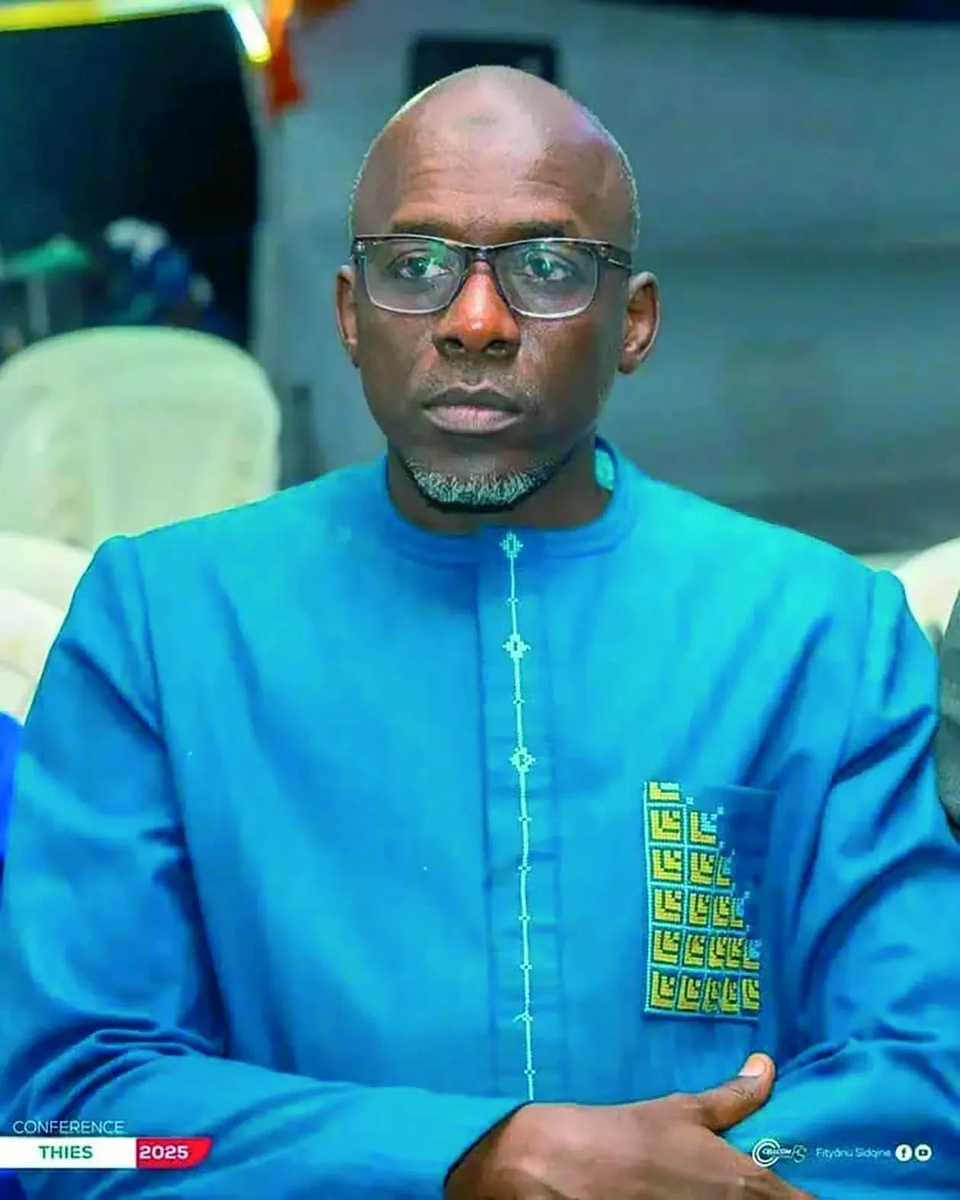 Amadou Dia, professeur d’anglais, remplace Amadou Bâ