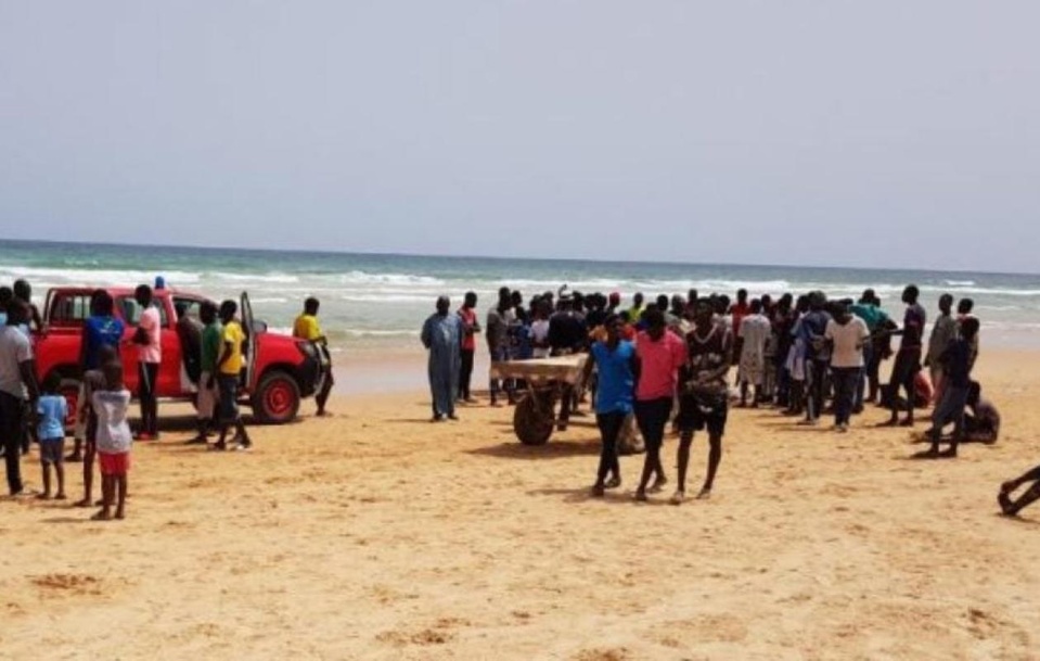 PLAGE DE GADAYE/WAKHINANE NIMZATT : La mer rejette deux corps sans vie d’élèves âgés de 16 ans et de 13 ans PLAGE DE GADAYE/WAKHINANE NIMZATT : La mer rejette deux corps sans vie d’élèves âgés de 16 ans et de 13 ans