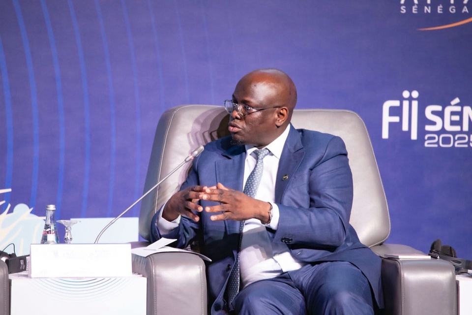 Appel public à l’épargne : Pour un objectif de 300 milliards, le Sénégal mobilise plus de 450 milliards sur le marché financier régional