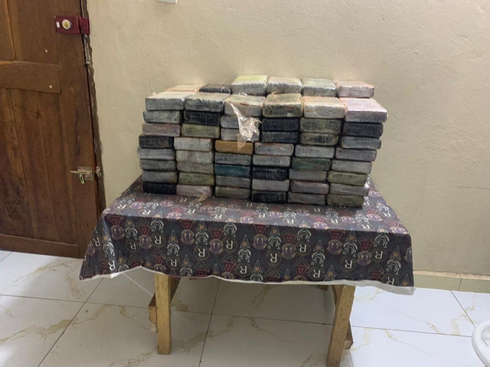 SAISIE DE 115 KG DE COCAÏNE PAR LA DOUANE : Une prise record d’une contrevaleur de 9,2 milliards F Cfa à Kalifourou SAISIE DE 115 KG DE COCAÏNE PAR LA DOUANE : Une prise record d’une contrevaleur de 9,2 milliards F Cfa à Kalifourou