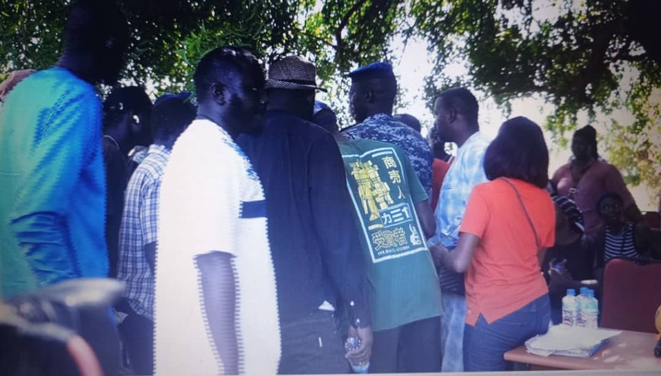 LITIGE FONCIER A BAMBILOR : Les héritiers de Diallo Pithie accusent la Cdc de vouloir accaparer leurs 25 ha de terres LITIGE FONCIER A BAMBILOR : Les héritiers de Diallo Pithie accusent la Cdc de vouloir accaparer leurs 25 ha de terres