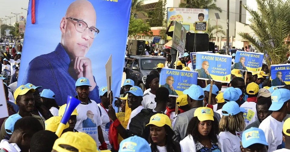 Le Fdr et le Pds discutent Le Fdr et le Pds discutent