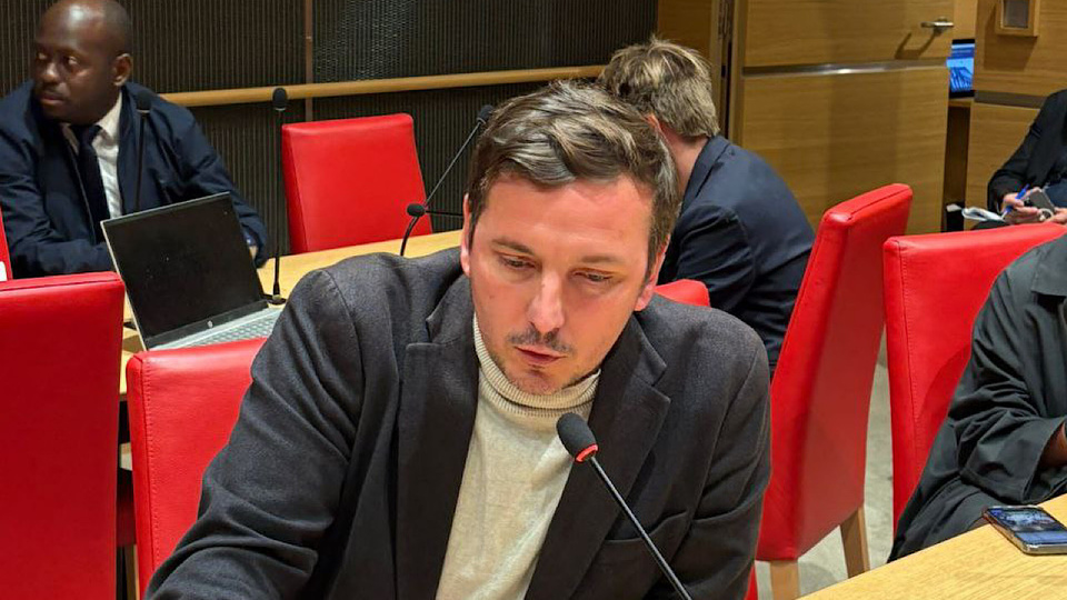 CRISE DE LA DETTE SENEGALAISE : PARIS INTERPELLEE : Le député insoumis Aurélien Taché dépose un amendement pour annuler la dette sénégalaise envers la France CRISE DE LA DETTE SENEGALAISE : PARIS INTERPELLEE : Le député insoumis Aurélien Taché dépose un amendement pour annuler la dette sénégalaise envers la France