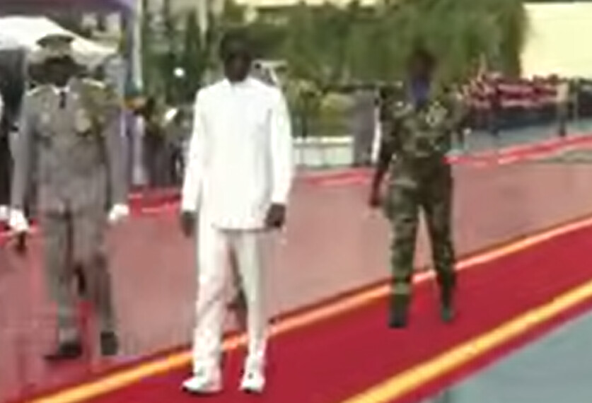 Diomaye et son accoutrement d’hier