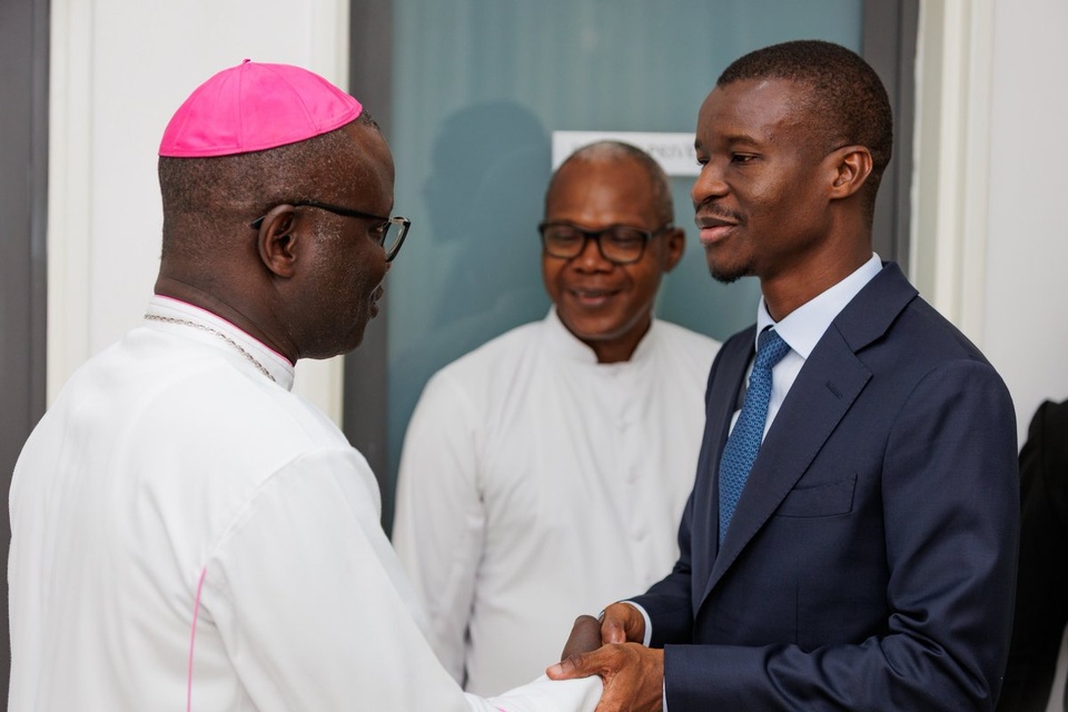 Visite du ministre de l'Intérieur au patron de l'Église