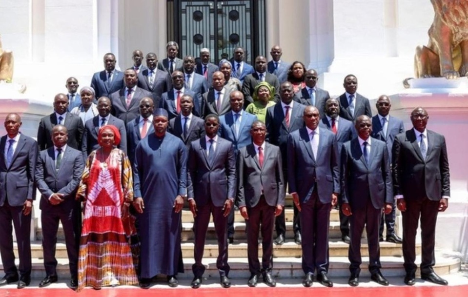 CONSEIL DES MINISTRES : Diomaye engage le Pm à assurer une veille stratégique sur Air Sénégal et prépare un Conseil présidentiel de l’Investissement rénové CONSEIL DES MINISTRES : Diomaye engage le Pm à assurer une veille stratégique sur Air Sénégal et prépare un Conseil présidentiel de l’Investissement rénové