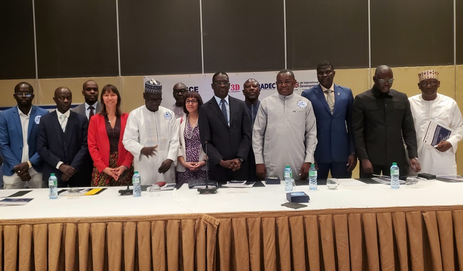 DÉCLARATION DU COLLEGE DES AMBASSADEURS DE LA PAIX SUR LA SITUATION POLITICO-SOCIO-ECONOMIQUE DU SENEGAL : «Nos autorités n’ont pas le droit d’exposer le pays à une crise institutionnelle…»