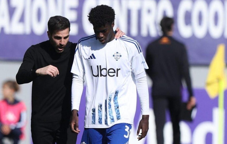 UN RETOUR ACTÉ, UNE CAN ENCORE EN SUSPENS : « Assane Diao reprendra l’entraînement le 1er décembre. Ensuite, on verra », a déclaré Fàbregas