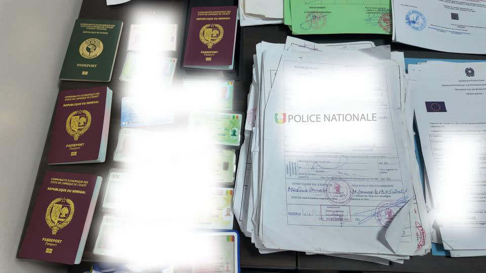 Escroquerie au visa : trois personnes arrêtées par la police