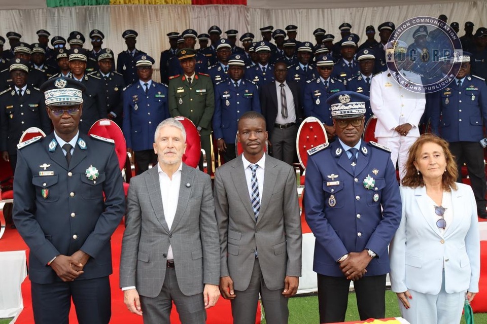 Lutte contre l'émigration irrégulière : l'Espagne appuie la police et la gendarmerie Lutte contre l'émigration irrégulière : l'Espagne appuie la police et la gendarmerie