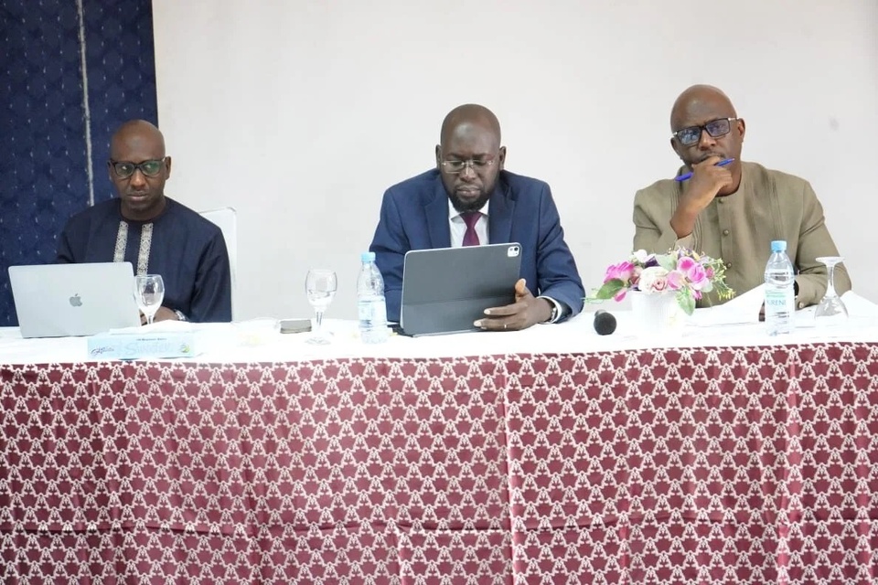 ANAQ-SUP ET ETABLISSEMENTS PRIVÉS : Un dialogue pour renforcer la qualité dans l’enseignement supérieur ANAQ-SUP ET ETABLISSEMENTS PRIVÉS : Un dialogue pour renforcer la qualité dans l’enseignement supérieur