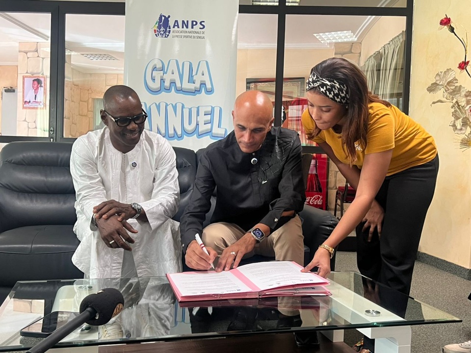 SIGNATURE DE CONVENTION ENTRE DAWR ET L’ANPS : Un partenariat au service du sport sénégalais SIGNATURE DE CONVENTION ENTRE DAWR ET L’ANPS : Un partenariat au service du sport sénégalais