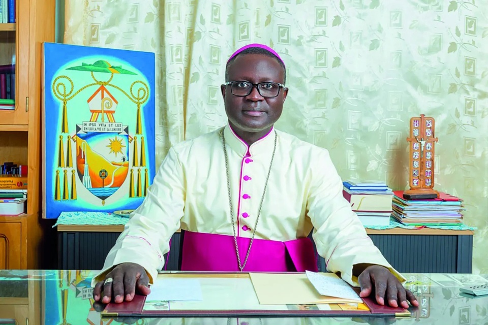 NOËL SOUS LE SCEAU DE LA PAIX : L’appel total de Monseigneur André Guèye à la réconciliation nationale NOËL SOUS LE SCEAU DE LA PAIX : L’appel total de Monseigneur André Guèye à la réconciliation nationale