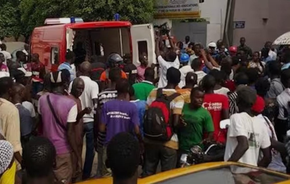 Drame à Pikine : Après une dispute et une chute mortelle d'une femme de 58 ans chez son amant, le suspect arrêté Drame à Pikine : Après une dispute et une chute mortelle d'une femme de 58 ans chez son amant, le suspect arrêté