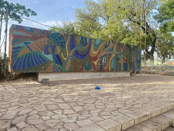 DESTRUCTION D’UNE ŒUVRE DE PAPA IBRA TALL À THIÈS : Le ministère de la Culture condamne avec fermeté et exige des explications au maire