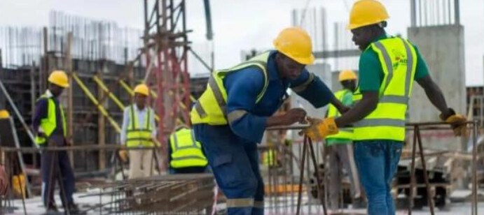 ENQUETE SUR L’EMPLOI, LA REMUNERATION ET LES HEURES DE TRAVAIL AU 3e TRESTRE 2025 : Le secteur moderne hors administration grossit de 6271 salariés en rythme annuel